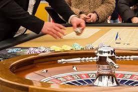 Tampilan segmen Mega Wheel dengan nilai pembayaran yang berbeda
